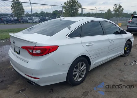2017 Hyundai Sonata z USA, uszkodzony, nr VIN 5NPE24AF5HH581648